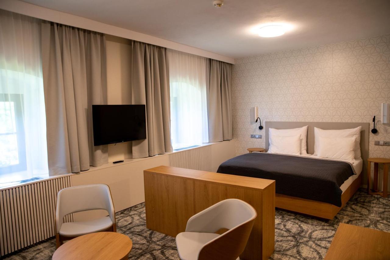 Zamek Trest Otel Dış mekan fotoğraf